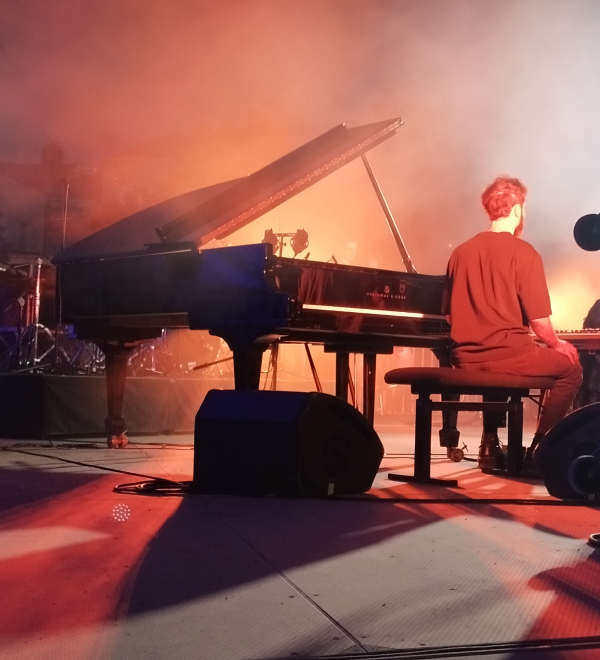 Livraison de piano pour concert